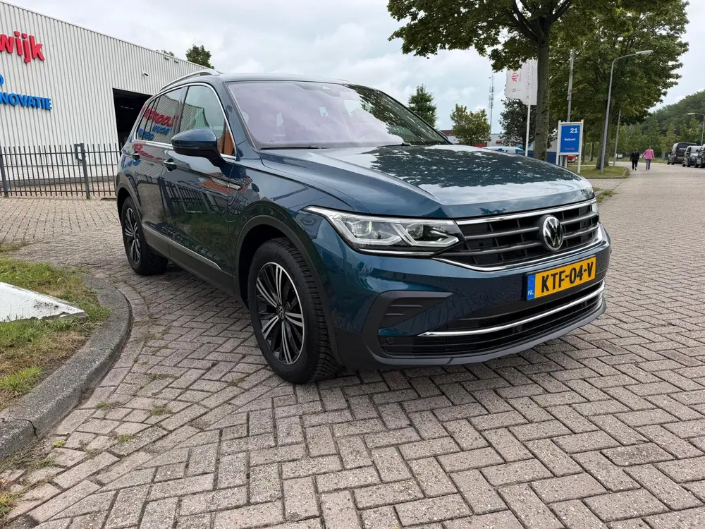 Volkswagen Tiguan 1.5 TSI BOVAG GARANTIE CARPLAY/ACC/NAVI/MA uit 2020, foto 11