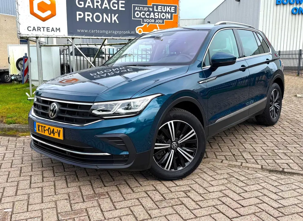 Volkswagen Tiguan 1.5 TSI BOVAG GARANTIE CARPLAY/ACC/NAVI/MA uit 2020, foto 2