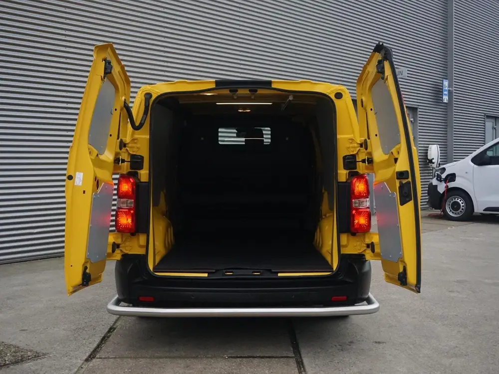Opel Vivaro L3 75 kWh uit 2026, foto 9