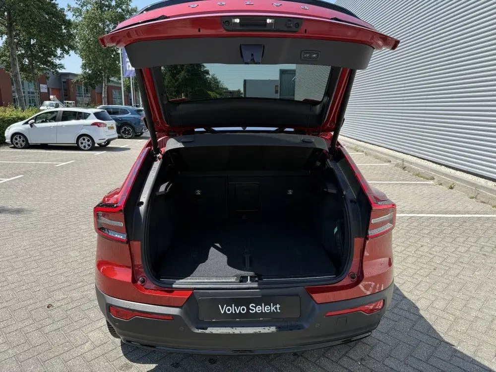 Volvo C40 Ultimate 69 kWh uit 2023, foto 10