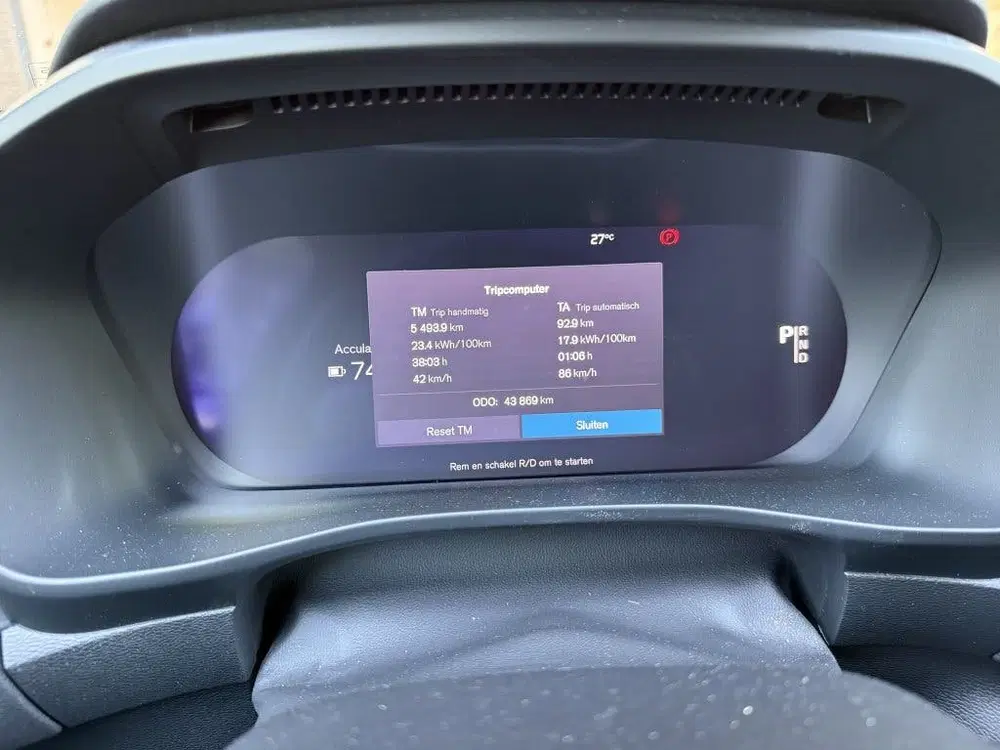 Volvo C40 Ultimate 69 kWh uit 2023, foto 16
