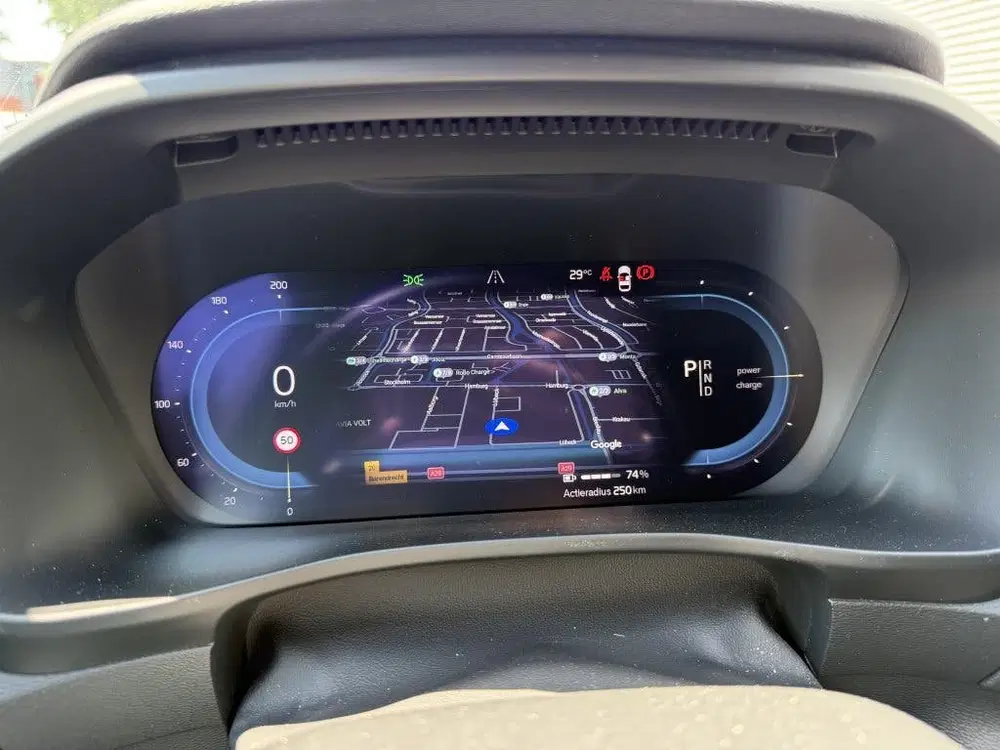 Volvo C40 Ultimate 69 kWh uit 2023, foto 17