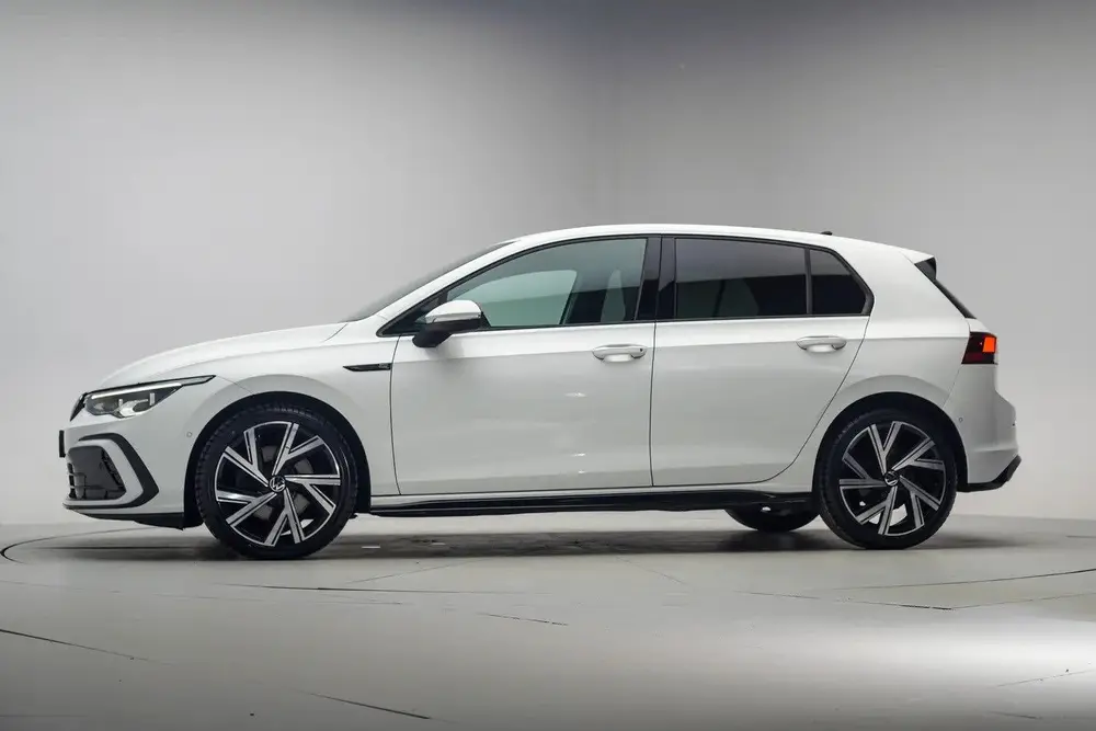 Volkswagen Golf GOLF 1.5 TSI R-Line [ Virtual LED Carplay PD uit 2021, foto 2