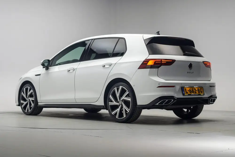 Volkswagen Golf GOLF 1.5 TSI R-Line [ Virtual LED Carplay PD uit 2021, foto 3