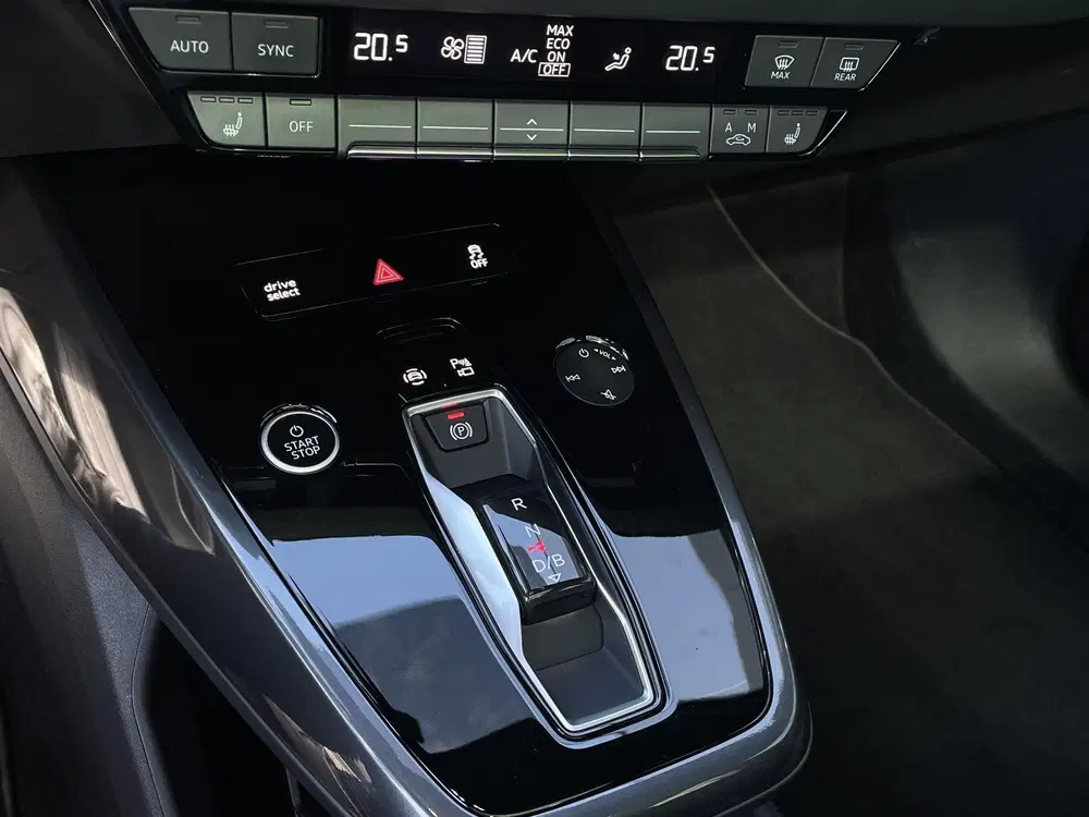 Audi Q4 e-tron 45 S Edition 82 kWh uit 2025, foto 20