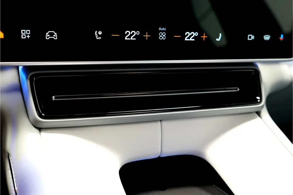 Polestar 4 Long Range Single motor 100 kWh Plus uit 2024, foto 13