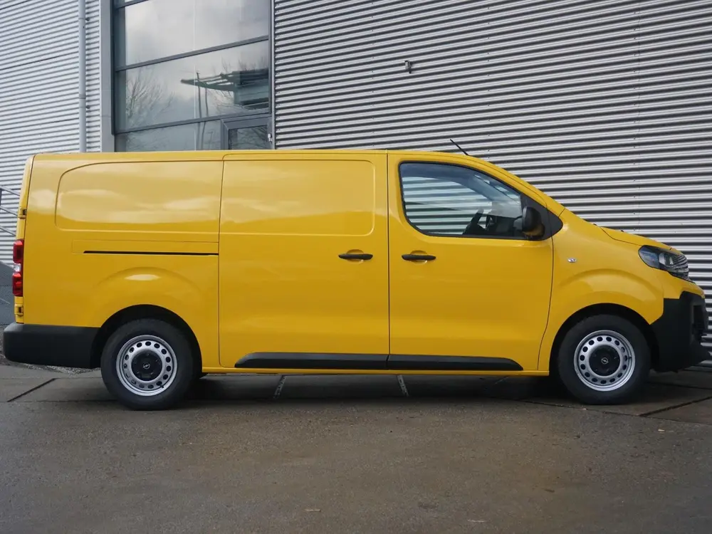 Opel Vivaro L3 75 kWh uit 2026, foto 4