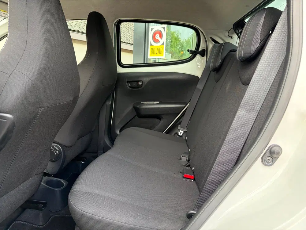 Peugeot 108 1.0 e-VTi Active 5Drs 44D-Km Airco Bluetoo uit 2020, foto 16