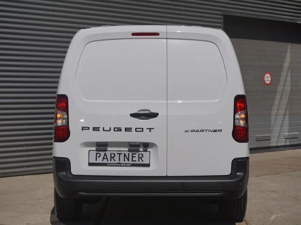 Peugeot Partner L2 50 kWh uit 2026, foto 6