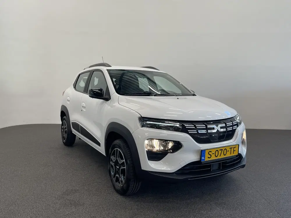 Dacia Spring Essential 27 kWh Airco uit 2023, foto 3