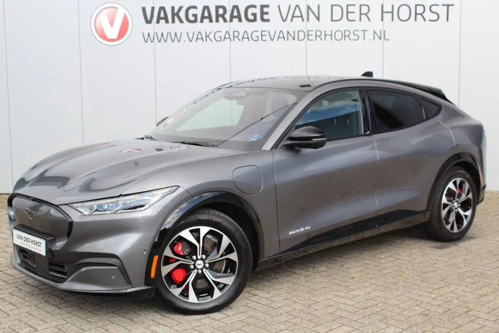 Ford Mustang Mach-E Premium AWD 75kWh uit 2025