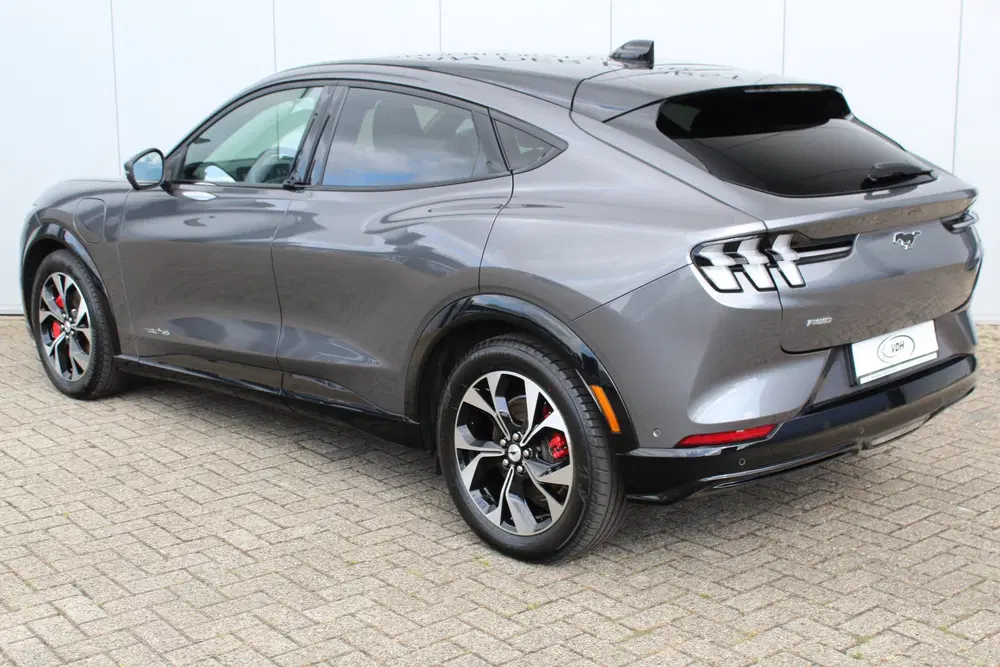 Ford Mustang Mach-E Premium AWD 75kWh uit 2025, foto 7
