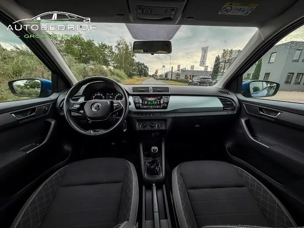 Skoda Fabia 1.0 TSI Ambition CARPLAY uit 2021, foto 12