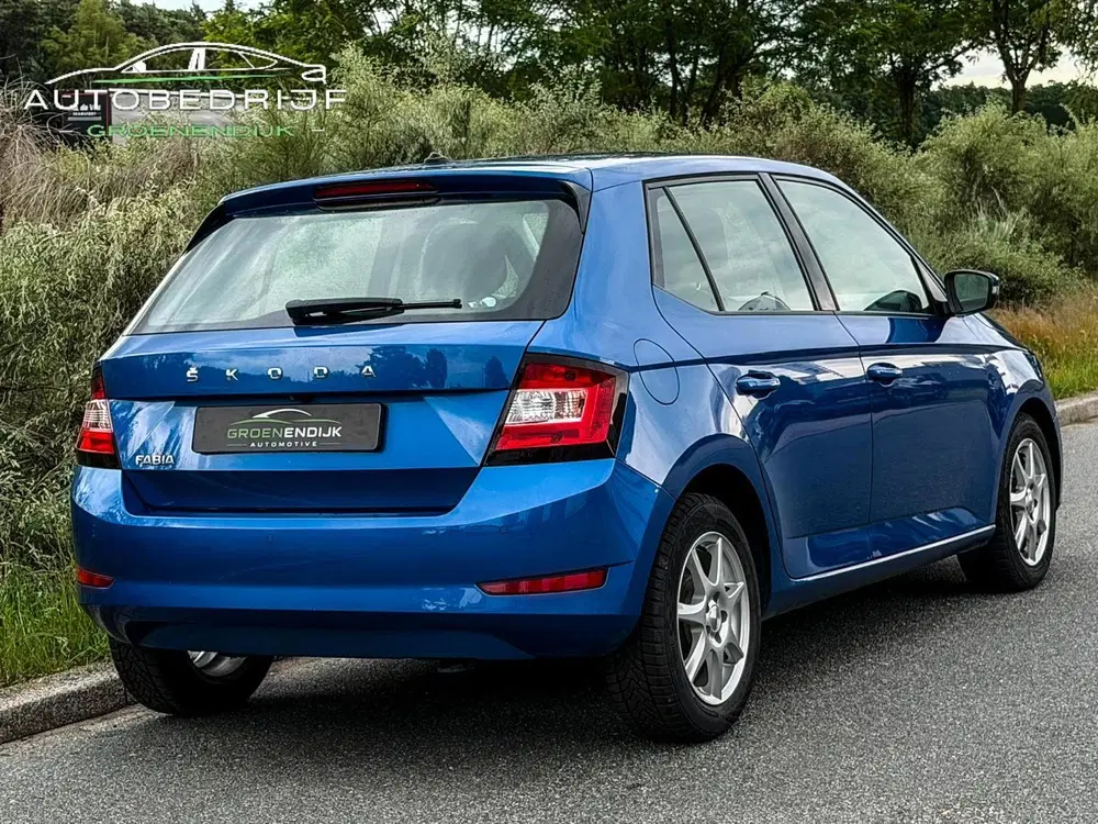 Skoda Fabia 1.0 TSI Ambition CARPLAY uit 2021, foto 3