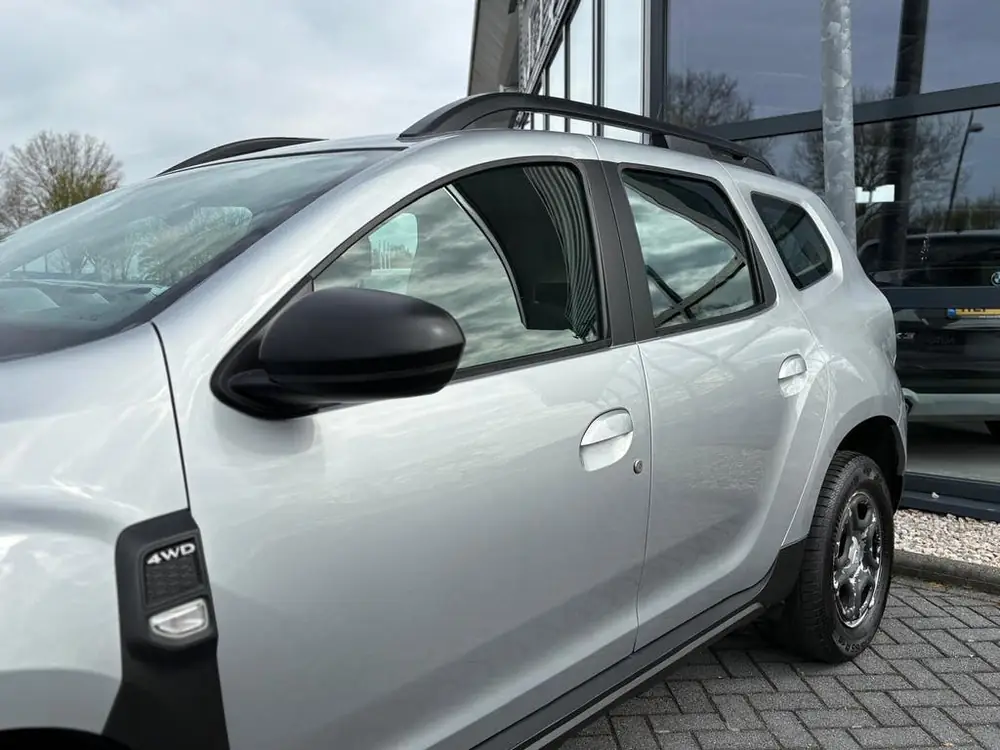 Dacia Duster 1.3 TCe 4x4 Comfort | Trekhaak | Airco | Cruise uit 2021, foto 2