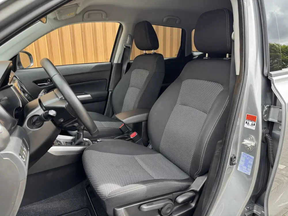 Suzuki Vitara 1.0 Boosterjet Select uit 2019, foto 10