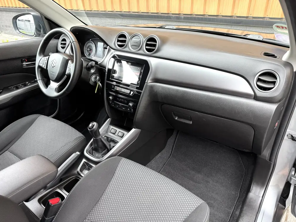 Suzuki Vitara 1.0 Boosterjet Select uit 2019, foto 9