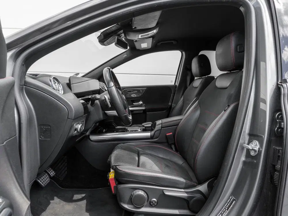Mercedes-Benz B-Klasse 250 e AMG Business Solution uit 2020, foto 5