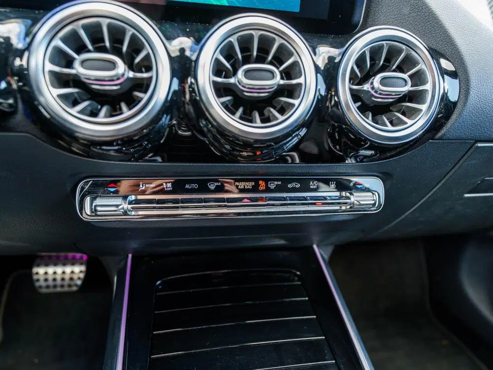 Mercedes-Benz B-Klasse 250 e AMG Business Solution uit 2020, foto 9