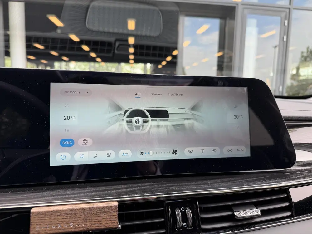 Omoda 5 EV Premium 61 kWh uit 2026, foto 13