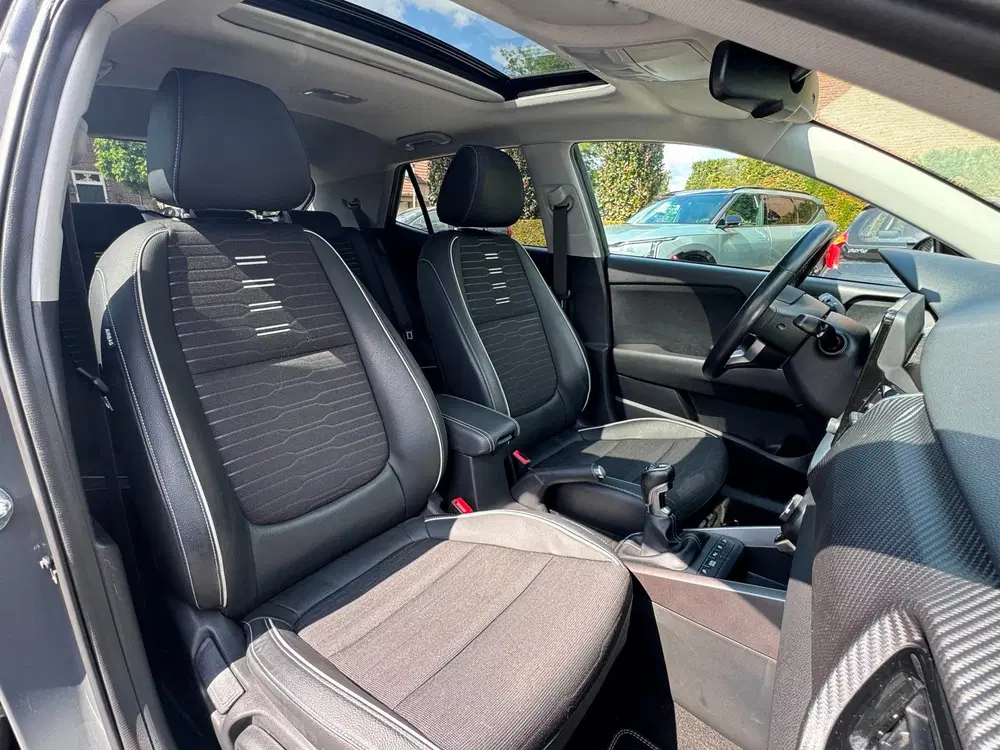 Kia Stonic 1.0 T-GDi MHEV GT-PlusLine uit 2021, foto 10