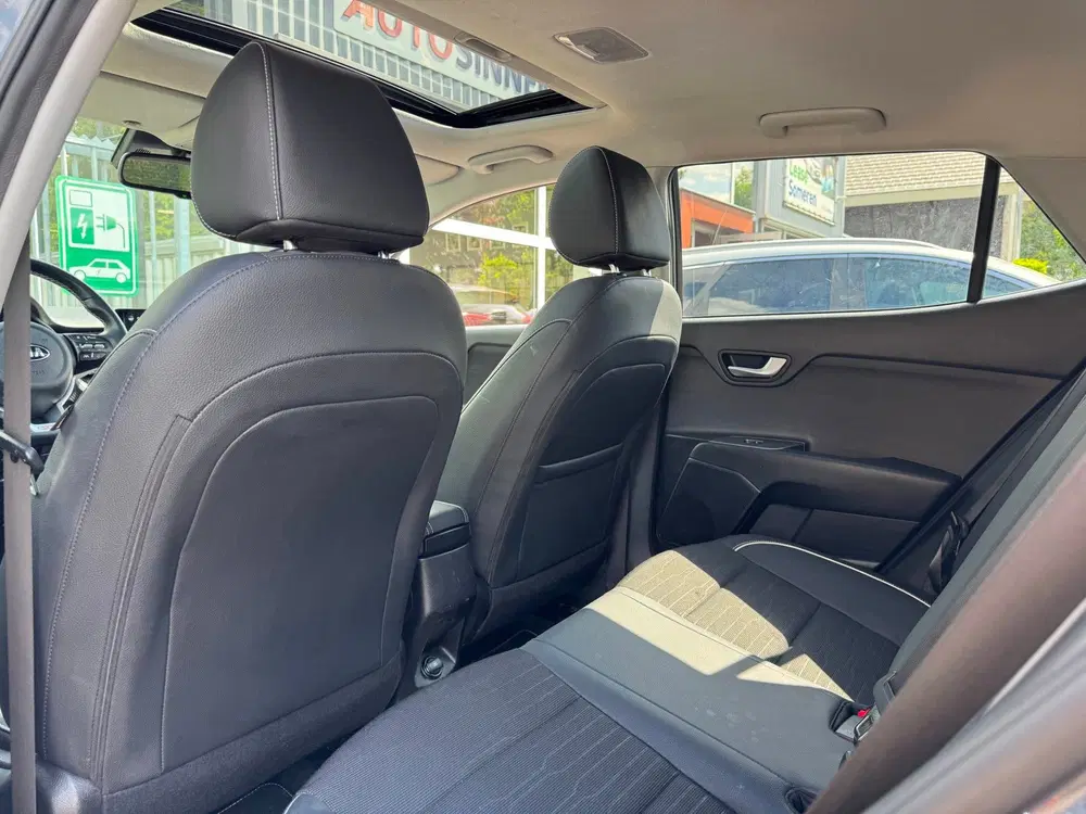 Kia Stonic 1.0 T-GDi MHEV GT-PlusLine uit 2021, foto 16