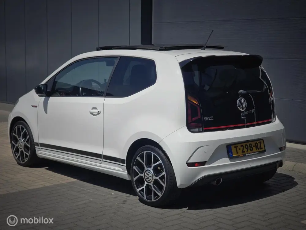 Volkswagen Up! 1.0 TSI GTI 116PK Pano|Beats|cruise|stoelverw uit 2019, foto 2