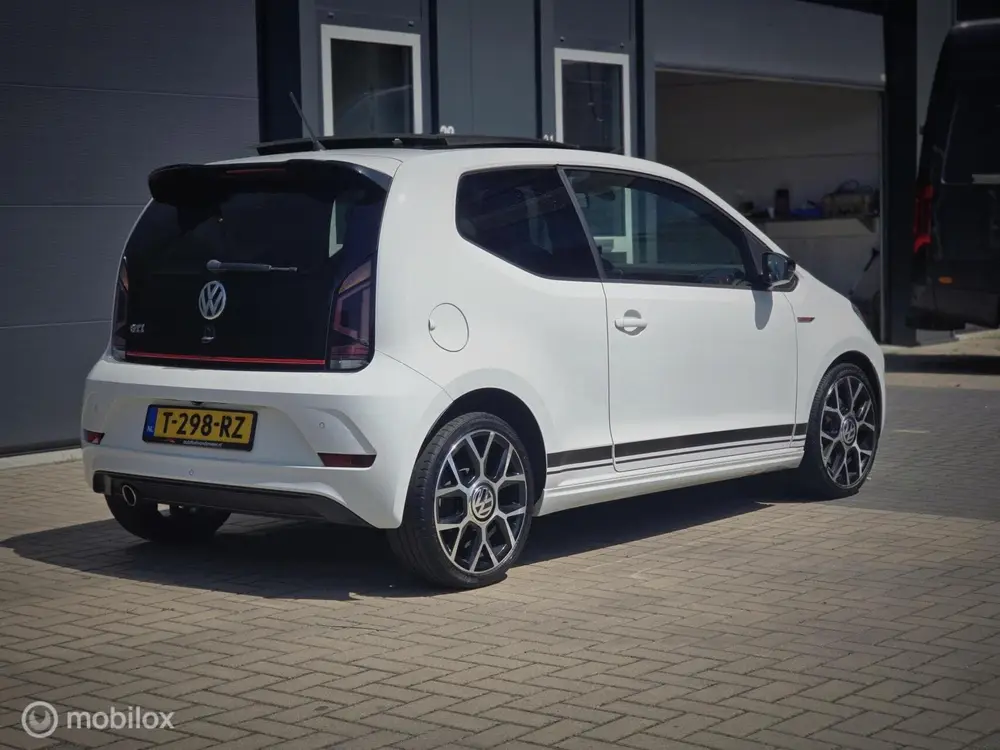 Volkswagen Up! 1.0 TSI GTI 116PK Pano|Beats|cruise|stoelverw uit 2019, foto 3