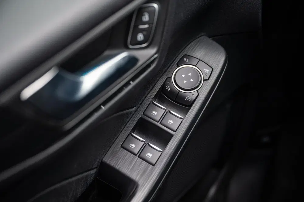 Ford Kuga 2.5 PHEV ST-Line X PANO TREKHAAK ADAPTIVE uit 2022, foto 12