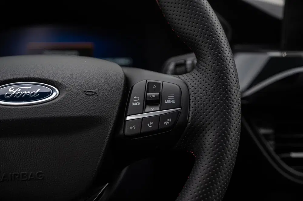 Ford Kuga 2.5 PHEV ST-Line X PANO TREKHAAK ADAPTIVE uit 2022, foto 16