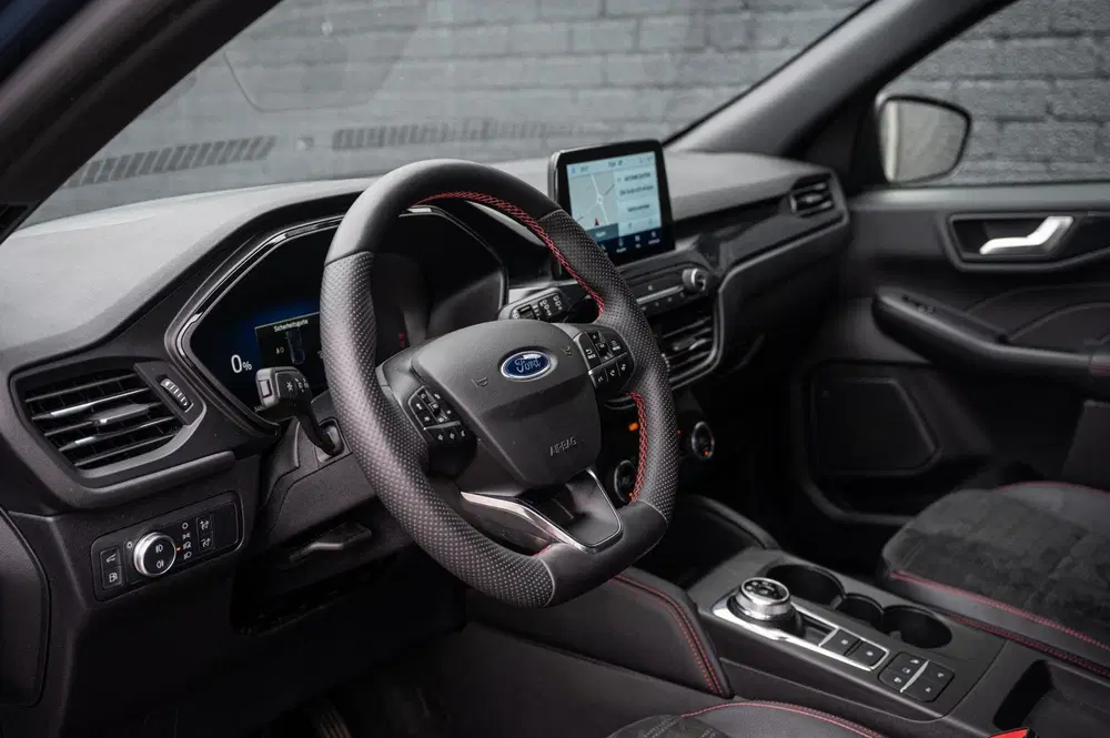 Ford Kuga 2.5 PHEV ST-Line X PANO TREKHAAK ADAPTIVE uit 2022, foto 4