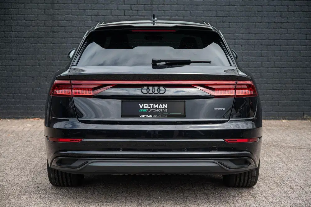 Audi Q8 55 TFSI e quattro S-Line B&O 23INCH RS SEA uit 2021, foto 10