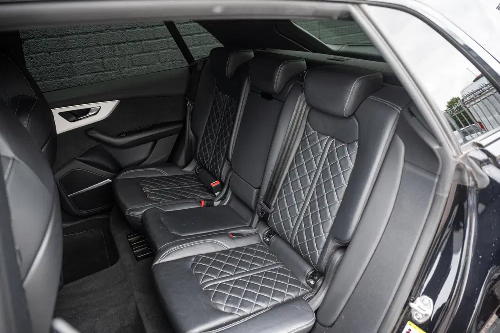 Audi Q8 55 TFSI e quattro S-Line B&O 23INCH RS SEA uit 2021, foto 12