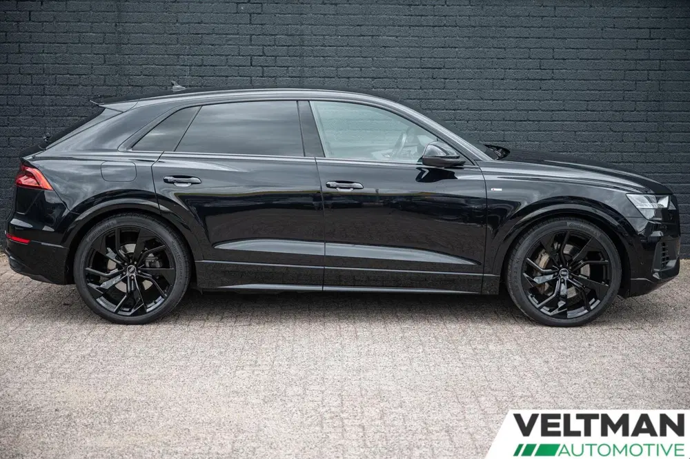 Audi Q8 55 TFSI e quattro S-Line B&O 23INCH RS SEA uit 2021, foto 3