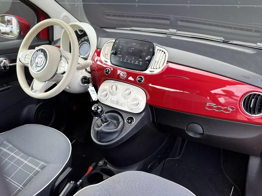 Fiat 500C 1.0 Hybrid Lounge uit 2020, foto 4