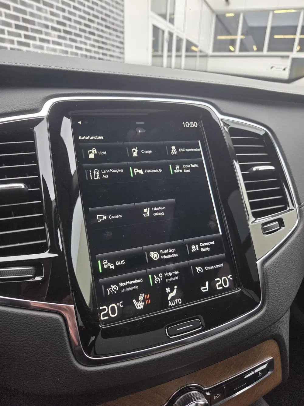 Volvo XC90 2.0 T8 Recharge AWD Inscription uit 2021, foto 17