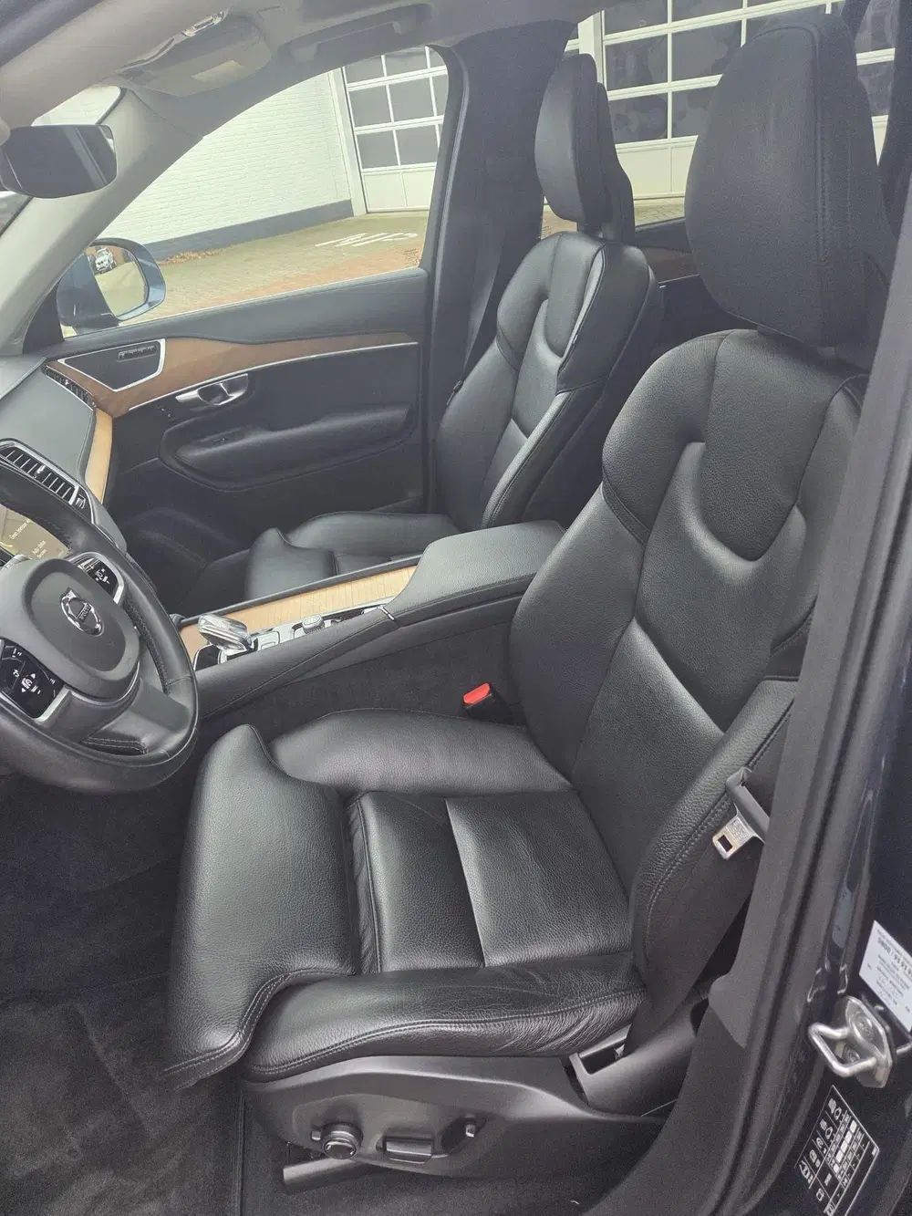 Volvo XC90 2.0 T8 Recharge AWD Inscription uit 2021, foto 5