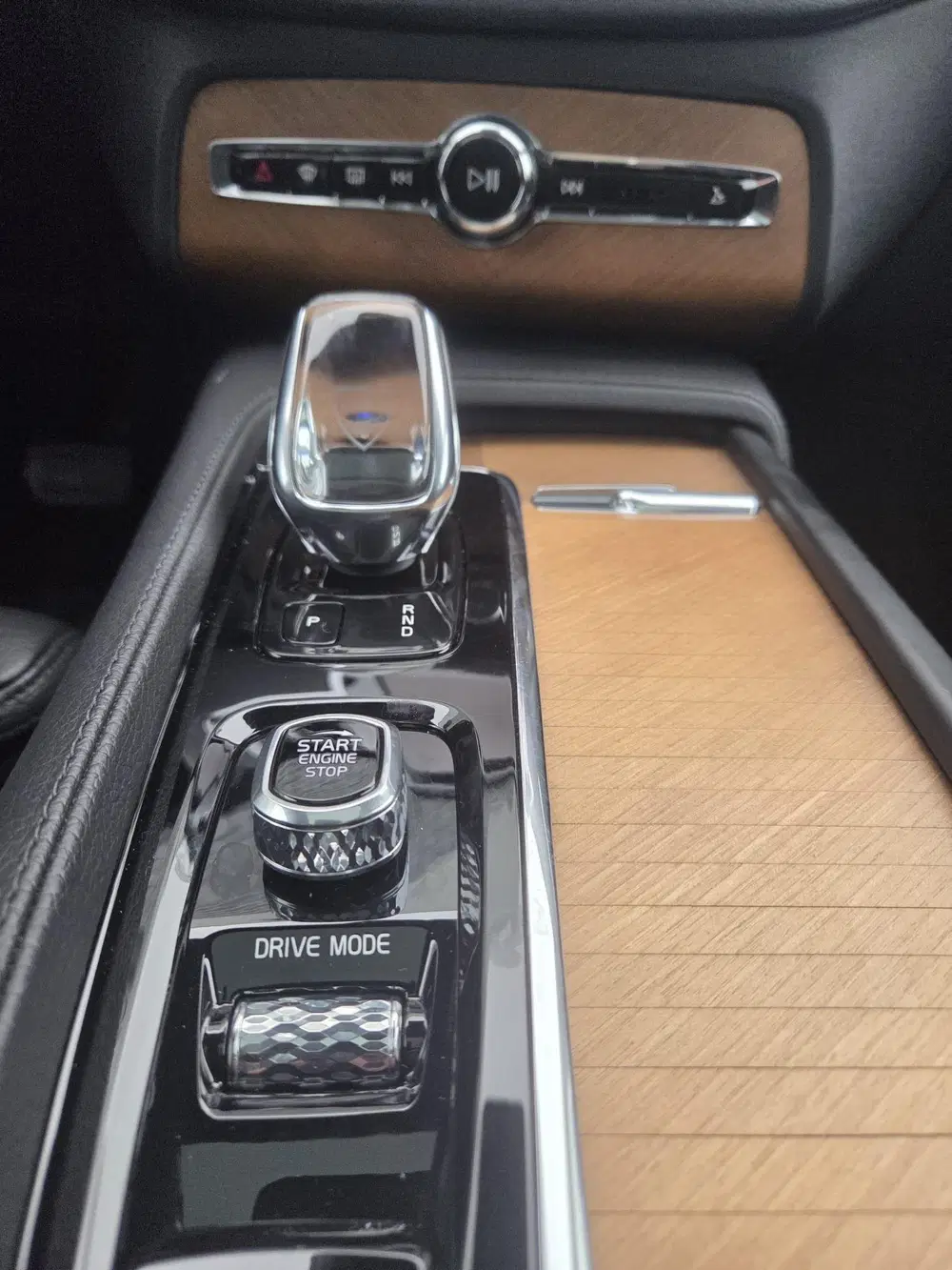 Volvo XC90 2.0 T8 Recharge AWD Inscription uit 2021, foto 9