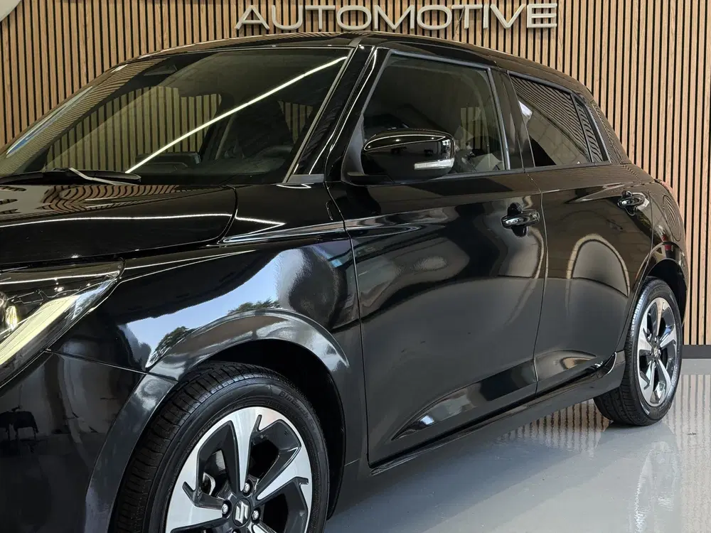 Suzuki Swift 1.2 Style Smart Hybrid uit 2024, foto 15