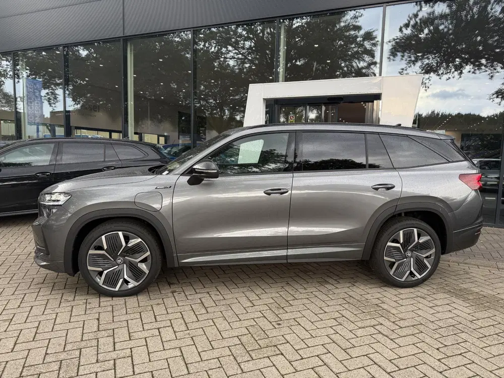 Skoda Kodiaq 1.5 TSI PHEV Sportline Business uit 2026, foto 2