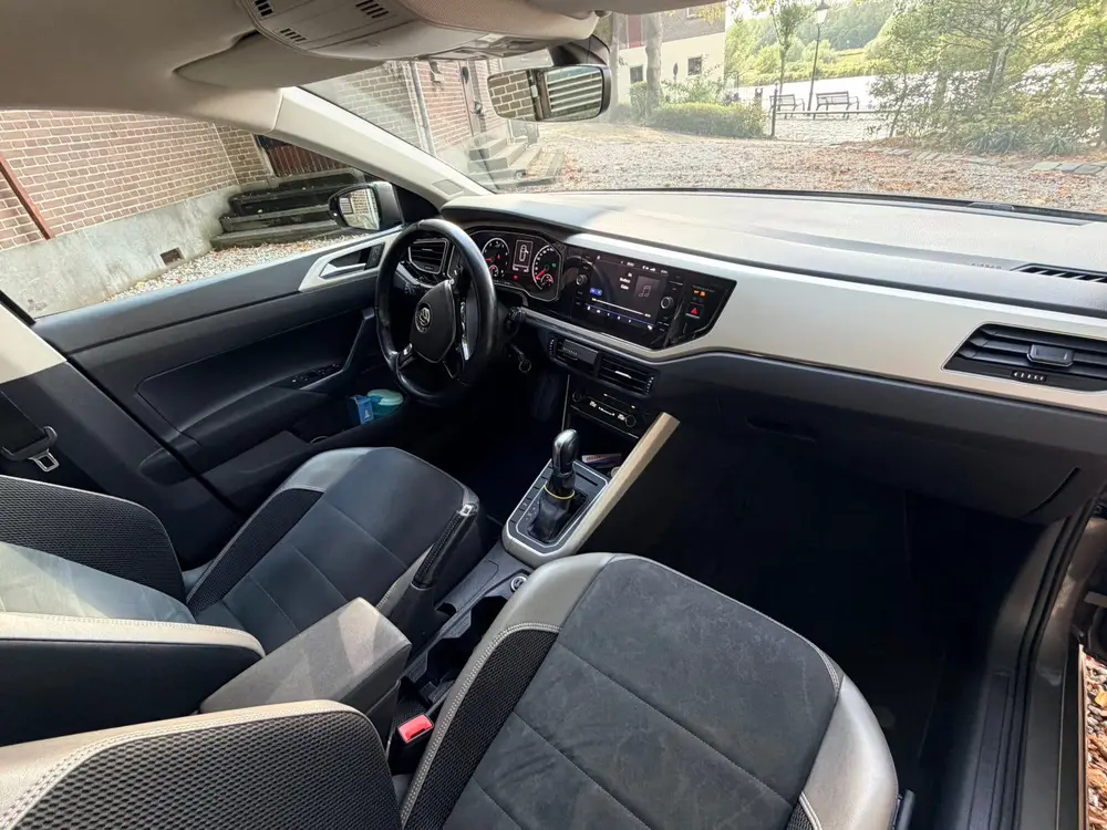 Volkswagen Polo 1.0 TSI 95pk 7-DSG 2019 Grijs HIGHLINE uit 2019, foto 5