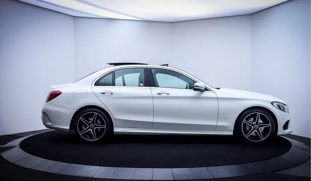 Mercedes-Benz C-Klasse 180CDI Aut. SPORT EDITION SCHUIFD. uit 2019, foto 4