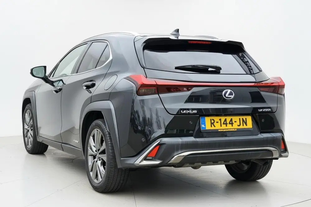Lexus UX 250h F Sport Line ADAP CRUISE NAV CAMERA uit 2020, foto 5