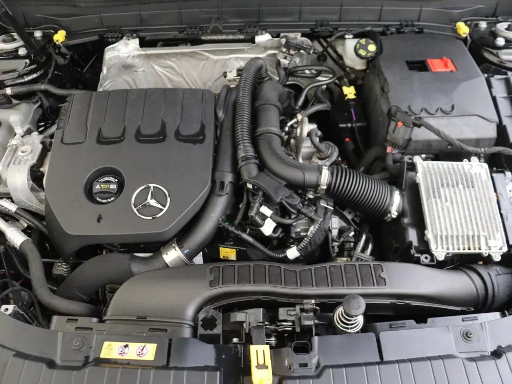 Mercedes-Benz GLB 180 Luxury Line uit 2024, foto 5