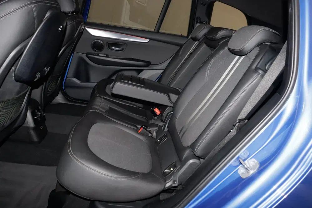 BMW 2-serie 2 Serie Gran Tourer 220iA 7p M-SPORT PANO uit 2019, foto 11