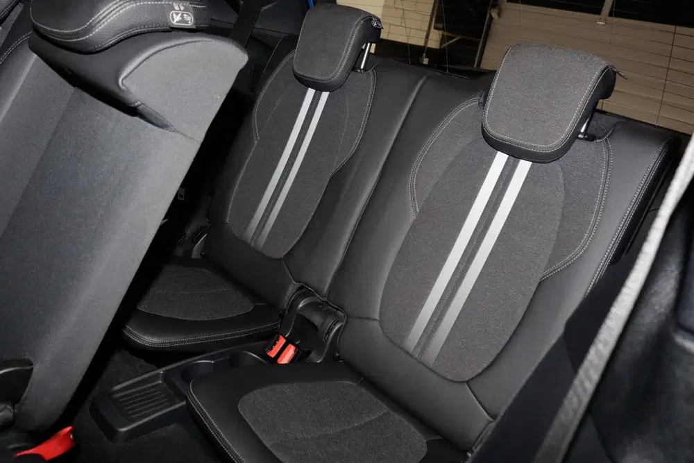 BMW 2-serie 2 Serie Gran Tourer 220iA 7p M-SPORT PANO uit 2019, foto 12