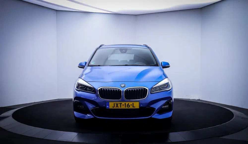 BMW 2-serie 2 Serie Gran Tourer 220iA 7p M-SPORT PANO uit 2019, foto 2