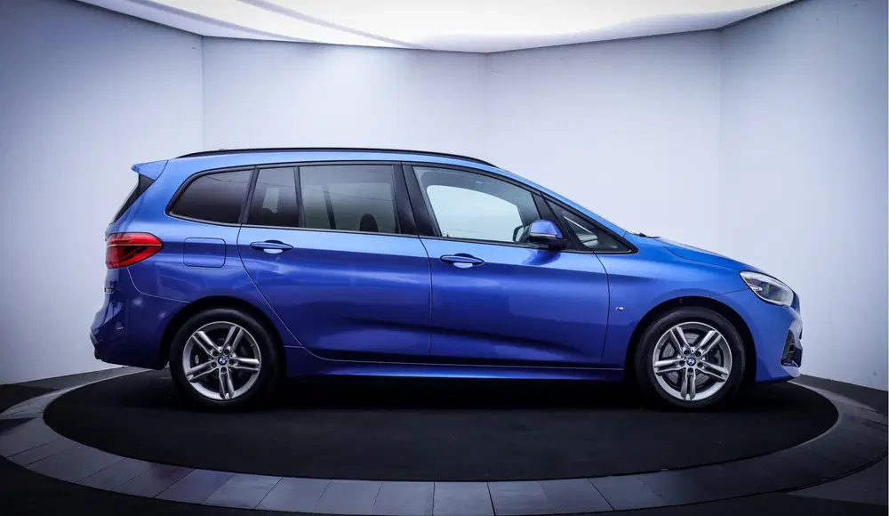 BMW 2-serie 2 Serie Gran Tourer 220iA 7p M-SPORT PANO uit 2019, foto 4