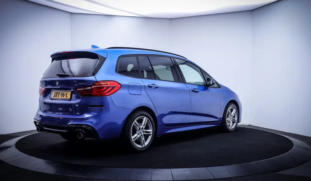 BMW 2-serie 2 Serie Gran Tourer 220iA 7p M-SPORT PANO uit 2019, foto 5
