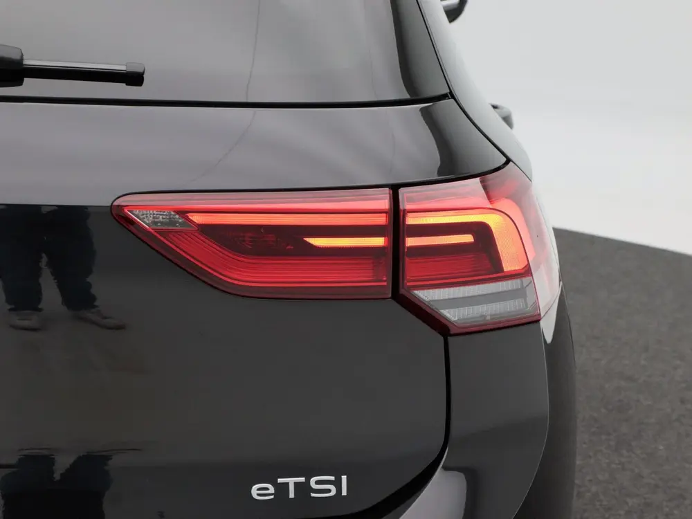 Volkswagen Golf 1.5 eTSi 150 Pk Automaat Style | Adaptive Cr uit 2020, foto 13